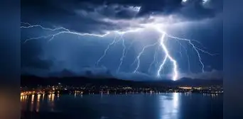 Científicos revelan cómo se generan los rayos: una cascada de energía