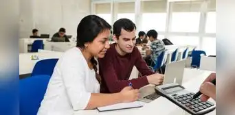 Estado brinda préstamos para estudiantes con una tasa de interés de solo 4%, hasta cinco veces menor que en los bancos privados Estado brinda préstamos para estudiantes con una tasa de interés de solo 4%, hasta cinco veces menor que en los bancos privados