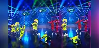 Tiktoker Valentino sufre aparatosa caída durante competencia en EEG y fans se preocupan: "No juega, sobrevive" Tiktoker Valentino sufre aparatosa caída durante competencia en EEG y fans se preocupan: "No juega, sobrevive"