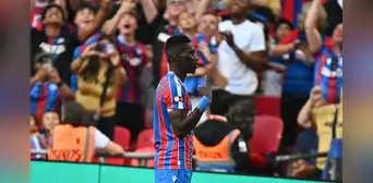 Liverpool no pudo ganar el primer título de la temporada: cayó 3-2 en penales ante Crystal Palace por la Community Shield Liverpool no pudo ganar el primer título de la temporada: cayó 3-2 en penales ante Crystal Palace por la Community Shield