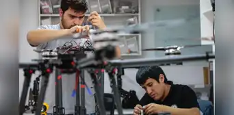 8 de cada 10 empresas en el Perú son familiares y generan más del 40% del PBI 8 de cada 10 empresas en el Perú son familiares y generan más del 40% del PBI