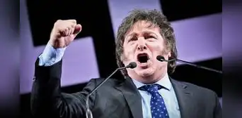 Milei declaró en la Justicia que el retuit contra un niño autista no fue un acto oficial, sino "libertad de expresión" Milei declaró en la Justicia que el retuit contra un niño autista no fue un acto oficial, sino "libertad de expresión"