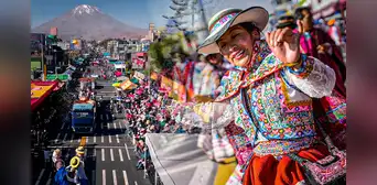 Corso de Arequipa: GANADORES a mejor delegación, carro alegórico y danza de los 4 agrupamientos Corso de Arequipa: GANADORES a mejor delegación, carro alegórico y danza de los 4 agrupamientos