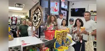 La Peruanita Minimarket, la única tienda de productos peruanos en Las Vegas que está conquistando EEUU: "Te damos tu yapa" La Peruanita Minimarket, la única tienda de productos peruanos en Las Vegas que está conquistando EEUU: "Te damos tu yapa"