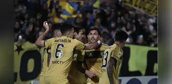 Boca Juniors de Luis Advíncula rompió su mala racha de 12 partidos sin ganar tras golear por 3-0 a Independiente Rivadavia