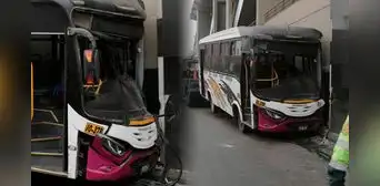Bus de la empresa Roma se estrella contra la estación Santa Rosa de la Línea 1 del Metro de Lima en SJL