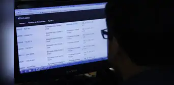 Cómo los hackers están usando inteligencia artificial para robar miles de millones en todo el mundo Cómo los hackers están usando inteligencia artificial para robar miles de millones en todo el mundo