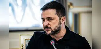 Zelensky reitera que no entregará tierras ucranianas mientras Rusia reivindica la toma de dos pueblos en Donetsk Zelensky reitera que no entregará tierras ucranianas mientras Rusia reivindica la toma de dos pueblos en Donetsk