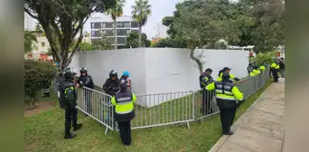 Vecinos de Miraflores protestan por construcción de módulo de seguridad en parque Leoncio Prado: "Es completamente ilegal"