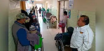 400 mil personas de la zona norte de Puno se atienden en hospital colapsado en Juliaca 400 mil personas de la zona norte de Puno se atienden en hospital colapsado en Juliaca