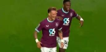 Oliver Sonne marcó golazo agónico con el Burnley: peruano le dio la clasificación a su equipo en la Carabao Cup de Inglaterra Oliver Sonne marcó golazo agónico con el Burnley: peruano le dio la clasificación a su equipo en la Carabao Cup de Inglaterra