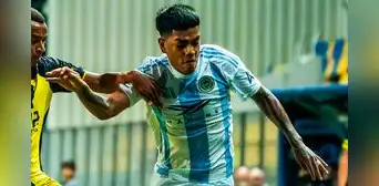 Joao Grimaldo sufre duro golpe previo a unirse a la selección peruana: su club quedó eliminado de la Conference League
