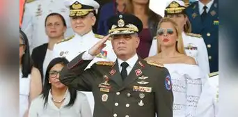 Ministro de Defensa de Venezuela minimiza amenazas de EE. UU.: "No lo han logrado en 26 años" Ministro de Defensa de Venezuela minimiza amenazas de EE. UU.: "No lo han logrado en 26 años"