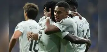 Real Madrid en la Champions League 2025-2026: rivales confirmados, horarios y canales de TV para ver a los blancos en la Fase Liga