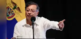 Petro rechaza envío de buques militares de EEUU a Venezuela: “No debemos alegrarnos con una invasión extranjera” Petro rechaza envío de buques militares de EEUU a Venezuela: “No debemos alegrarnos con una invasión extranjera”