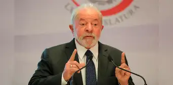 Lula evita tomar medidas apresuradas contra aranceles impuestos por Trump y abre la puerta al diálogo con EE.UU. Lula evita tomar medidas apresuradas contra aranceles impuestos por Trump y abre la puerta al diálogo con EE.UU.
