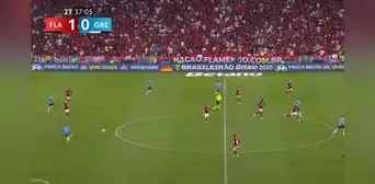 ¡La rompe como defensa y como '5'! El sensacional pase de Erick Noriega para provocar el penal del empate de Gremio ante Flamengo ¡La rompe como defensa y como '5'! El sensacional pase de Erick Noriega para provocar el penal del empate de Gremio ante Flamengo