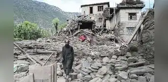 Aumentan a más de 1.400 los muertos por el terremoto en Afganistán de magnitud 6,0: damnificados claman por ayuda