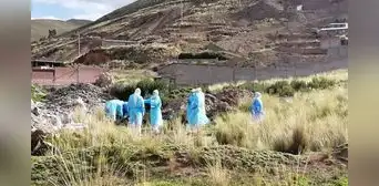 Puno: hallan muerta a adulta mayor, investigan posible asesinato tras robo Puno: hallan muerta a adulta mayor, investigan posible asesinato tras robo