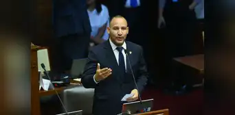 Congreso: Alejandro Muñante busca criminalizar a mujeres que denuncian casos de violencia