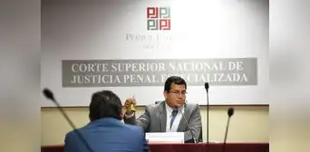 Juez Chávez Tamariz declara inaplicable la ley de amnistía al prófugo ex jefe político militar de Ayacucho, Fernández Dávila