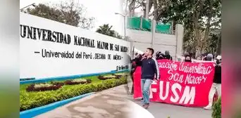 San Marcos suspende clases presenciales durante 5 días por 'mantenimiento', pero estudiantes aseguran que se debe a toma San Marcos suspende clases presenciales durante 5 días por 'mantenimiento', pero estudiantes aseguran que se debe a toma