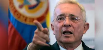 Álvaro Uribe anuncia candidatura al Senado en 2026 pese a condena a 12 años de prisión domiciliaria en Colombia