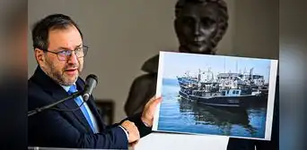 Venezuela denuncia que el USS Jason Dunham, de la fuerza naval de Estados Unidos, retuvo un barco pesquero por 8 horas Venezuela denuncia que el USS Jason Dunham, de la fuerza naval de Estados Unidos, retuvo un barco pesquero por 8 horas