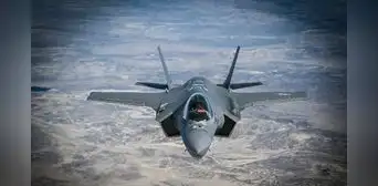 EE.UU. despliega cazas F-35 en Puerto Rico mientras crecen tensiones con Venezuela tras incidentes navales EE.UU. despliega cazas F-35 en Puerto Rico mientras crecen tensiones con Venezuela tras incidentes navales