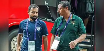 Nolberto Solano sacó a 2 miembros de su comando técnico: busca gente de su confianza tras fracaso de Pakistán en la Copa Asiática