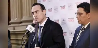 Congreso echa la culpa al gobierno y propone derogar parcialmente reglamento de reforma de pensiones