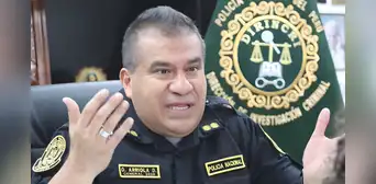 Óscar Arriola asumirá cargo de Comandante General de la PNP tras suspensión de Víctor Zanabria Óscar Arriola asumirá cargo de Comandante General de la PNP tras suspensión de Víctor Zanabria