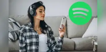 La noticia del año para usuarios gratuitos de Spotify: este es el futuro de la reproducción aleatoria en la app
