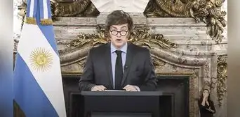 Milei anuncia aumento de presupuesto en jubilaciones, salud y educación tras derrota electoral en Argentina Milei anuncia aumento de presupuesto en jubilaciones, salud y educación tras derrota electoral en Argentina