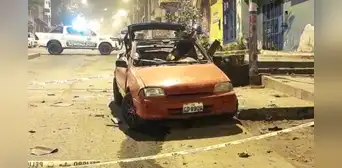 Ataque con artefacto explosivo destruye auto de regidor municipal de Carabayllo Ataque con artefacto explosivo destruye auto de regidor municipal de Carabayllo