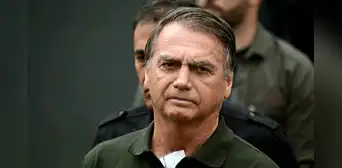 Jair Bolsonaro es diagnosticado con cáncer de piel tras ir al hospital por vómitos y mareos Jair Bolsonaro es diagnosticado con cáncer de piel tras ir al hospital por vómitos y mareos