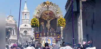 Metropolitano: Cerrarán tres estaciones por primera procesión del Señor de los Milagros Metropolitano: Cerrarán tres estaciones por primera procesión del Señor de los Milagros