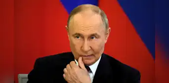 Vladimir Putin no quiere negociar la paz en Ucrania, afirma el jefe de la inteligencia británica: “Miente al mundo” Vladimir Putin no quiere negociar la paz en Ucrania, afirma el jefe de la inteligencia británica: “Miente al mundo”