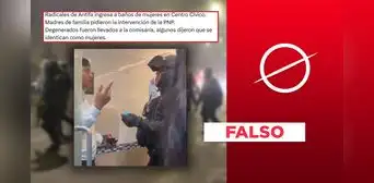 Este video no muestra a policías desalojando a “radicales de Antifa” de baño de mujeres en Centro Cívico: se trata de represión policial