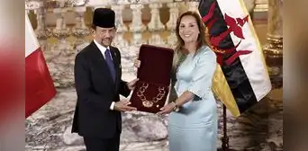 Dina Boluarte: revelan lujosos regalos recibidos por la presidenta entre perfume Dior, estatuas y cosméticos Dina Boluarte: revelan lujosos regalos recibidos por la presidenta entre perfume Dior, estatuas y cosméticos