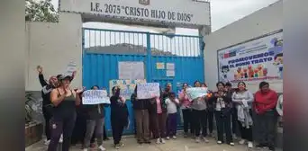 Docente acusado de tocamientos indebidos en Comas habría ofrecido dinero a escolar para evitar denuncia Docente acusado de tocamientos indebidos en Comas habría ofrecido dinero a escolar para evitar denuncia