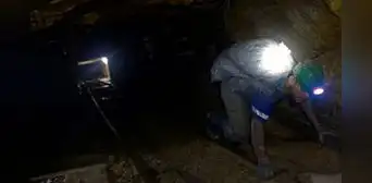 Derrumbe en mina de oro en Colombia: 25 trabajadores están con vida a 80 metros bajo tierra