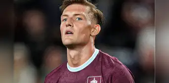 Oliver Sonne y el tremendo error que provocó la eliminación del Burnley ante un equipo de la tercera división en la Carabao Cup