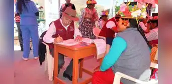 Corte Superior de Justicia de Moquegua organiza la 9° Feria Nacional Simultánea "Llapanchikpaq Justicia" en San Cristóbal - Calacoa Corte Superior de Justicia de Moquegua organiza la 9° Feria Nacional Simultánea "Llapanchikpaq Justicia" en San Cristóbal - Calacoa