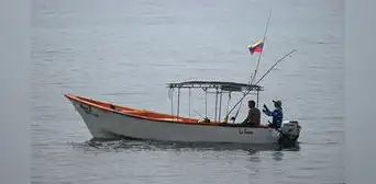 Pescadores venezolanos temen que buques de guerra de EE. UU. los ataquen: "Es una amenaza real" Pescadores venezolanos temen que buques de guerra de EE. UU. los ataquen: "Es una amenaza real"