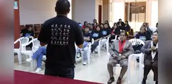 Corte del Santa participa en charla de sensibilización por la Semana Internacional de las Personas Sordas
