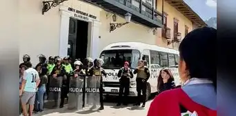 Sala Penal de Apelaciones revoca absolución y condena a cadena perpetua a dos acusados por robo agravado con subsecuente muerte
