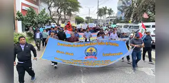 Pescadores de Lambayeque rechazan veda de pota y exigen nuevo estudio de disponibilidad de este recurso Pescadores de Lambayeque rechazan veda de pota y exigen nuevo estudio de disponibilidad de este recurso