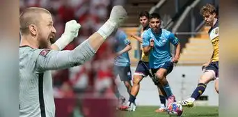 Piero Quispe no pudo anotarle al recordado arquero Andrew Radmayne con Sydney FC: el volante peruano debutó en el once titular