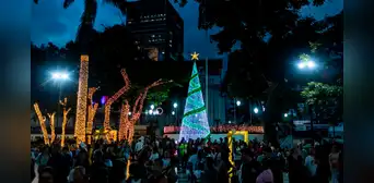 Venezuela adelanta la Navidad y promete celebraciones en “paz” en medio de tensiones con Estados Unidos Venezuela adelanta la Navidad y promete celebraciones en “paz” en medio de tensiones con Estados Unidos